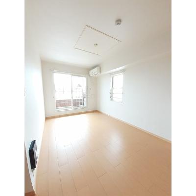 シェ　モア　Ⅰ 207【管理NO：1-016228901-02060】 ★家具家電は申し込み後に搬入します 2026年08月下旬入居可能の物件写真2