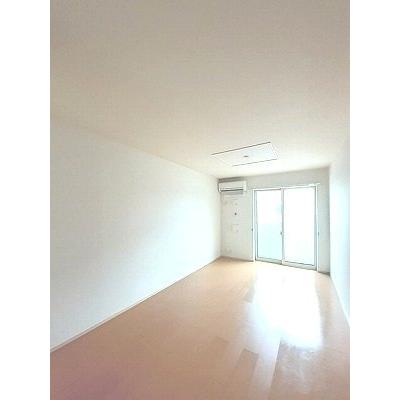 ラフォーレ　キャトル 101【管理NO：1-019924501-01010】 ★家具家電は申し込み後に搬入します★ ★2026年09月中旬入居可能★の物件写真2
