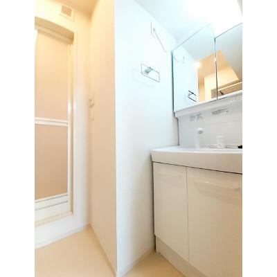 エルホワイト　Ⅱ 103【管理NO：1-026904702-01030】 ★家具家電は申し込み後に搬入しますの物件写真6