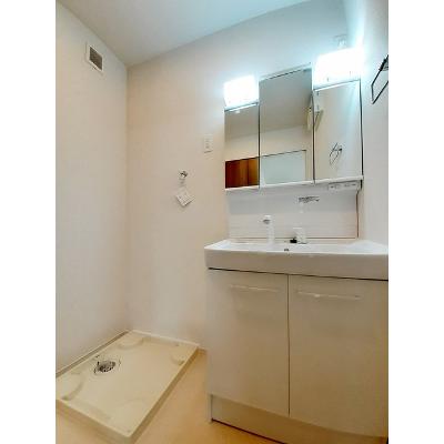 イークラフトⅡ 103【管理NO：1-026879101-01030】 ★家具家電は申し込み後に搬入します★の物件写真6