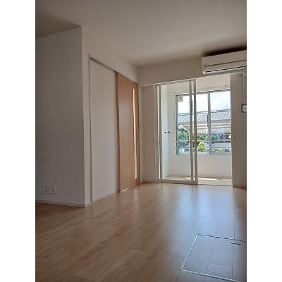 カーサ・フェリーチェ　Ａ 102【管理NO：1-024253301-01020】 ★家具家電は申し込み後に搬入します★の物件写真2