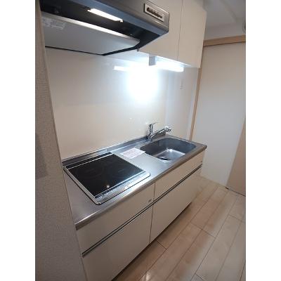 サンリット　Ⅱ 103【管理NO：1-020731701-01030】 ★家具家電は申し込み後に搬入します★の物件写真3