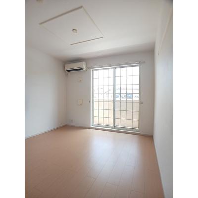レディアンＷ 103【管理NO：1-018185901-01030】 ★家具家電は申し込み後に搬入します★の物件写真2
