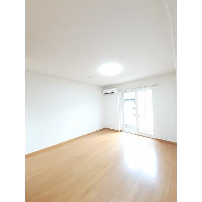 クラール　アンジュＢ 102【管理NO：1-014238902-01020】 ★家具家電は申し込み後に搬入します★ ★2026年10月中旬入居可能★の物件写真2