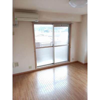 カーサ　エテルナ 308【管理NO：1-010525101-03080】 ★家具家電は申し込み後に搬入します★の物件写真2