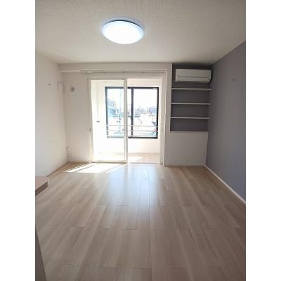 ソレアード　Ａ 101【管理NO：1-028018201-01010】 ★家具家電は申し込み後に搬入します★の物件写真2