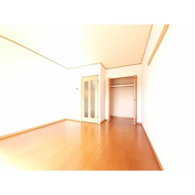 グランド・コスモ 607【管理NO：1-013784901-06060】 ★家具家電は申し込み後に搬入します★ ★2026年08月中旬入居可能★の物件写真2
