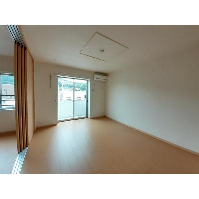 ベルメゾン　Ａ 201【管理NO：1-020008601-02010】 ★家具家電は申し込み後に搬入しますの物件写真2
