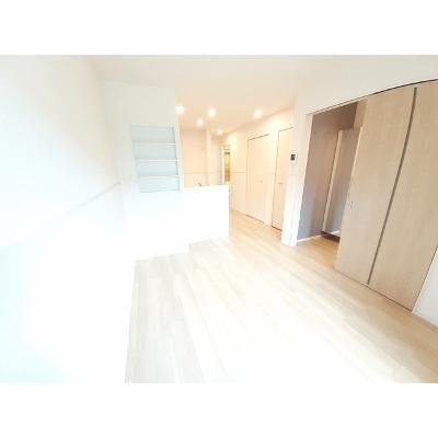 カーサ　ルピナス　Ⅰ 102【管理NO：1-023961001-01020】 ★家具家電は申し込み後に搬入します 2026年08月中旬入居可能の物件写真2