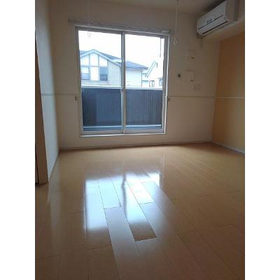 ヒッコリー　リッジ弐番館 203【管理NO：1-018086202-02030】 ★家具家電は申し込み後に搬入します 2026年08月中旬入居可能の物件写真2