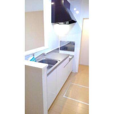 リバーサイドそれいゆⅠ 104【管理NO：1-020612501-01040】 ★家具家電は申し込み後に搬入します★の物件写真3