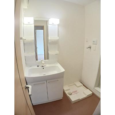 ライベックス 103【管理NO：1-017133001-01030】 ★家具家電は申し込み後に搬入します★の物件写真6