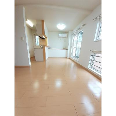 アライブ・Ｋ 204【管理NO：1-015640001-02040】 ★家具家電は申し込み後に搬入します★の物件写真2