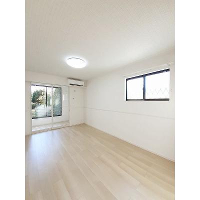 グラウンドハイム 105【管理NO：1-027019501-01040】 ★家具家電は申し込み後に搬入します 2026年08月下旬入居可能の物件写真2