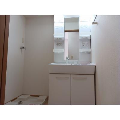 ロンＲ・ビフレストＡ 102【管理NO：1-015408901-01020】 ★家具家電は申し込み後に搬入します 2026年08月中旬入居可能の物件写真6
