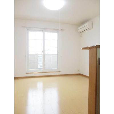 グレイスフルＢ 203【管理NO：1-014767002-02030】 ★家具家電は申し込み後に搬入します 2026年08月中旬入居可能の物件写真2