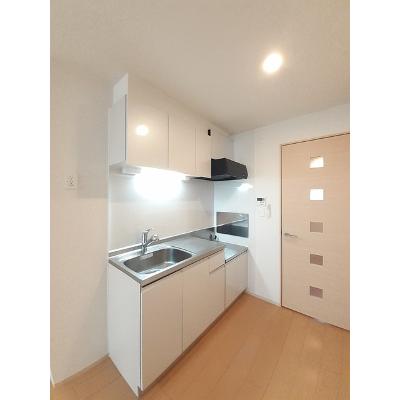ベルフォーレ城山Ⅱ 103【管理NO：1-021021202-01030】 ★家具家電は申し込み後に搬入します★ ★2026年08月中旬入居可能★の物件写真3