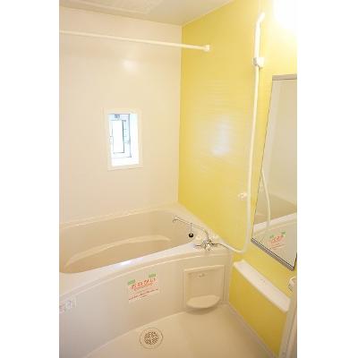 ラティナ　クレール 201【管理NO：1-018922101-02010】 ★家具家電は申し込み後に搬入します 2026年08月下旬入居可能の物件写真4
