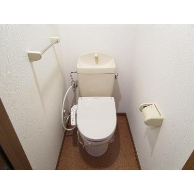 リバーシャトー 302【管理NO：1-010047701-03020】 ★家具家電は申し込み後に搬入します★の物件写真5