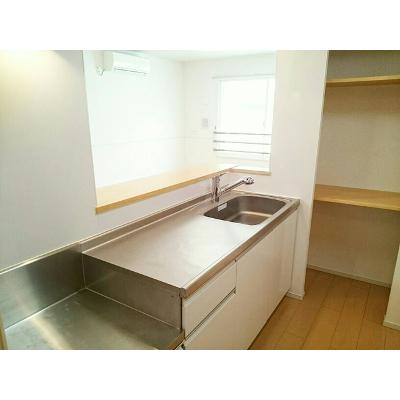 レインボーハイツモア 204【管理NO：1-017755201-02040】 ★家具家電は申し込み後に搬入します★ ★2026年08月中旬入居可能★の物件写真3