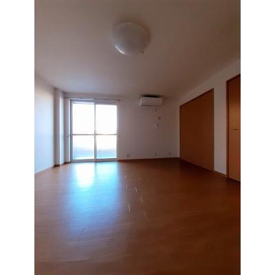 マダムハウス 103【管理NO：1-013403801-01030】 ★家具家電は申し込み後に搬入します 2026年08月下旬入居可能の物件写真2