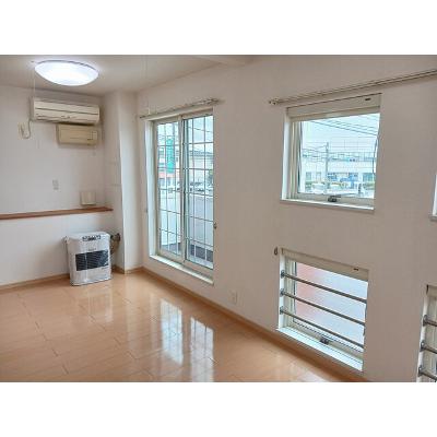 ドリーム 203【管理NO：1-016438402-02030】 ★家具家電は申し込み後に搬入します★の物件写真2