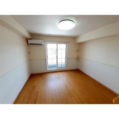 アルメリア 202【管理NO：1-015895501-02020】 ★家具家電は申し込み後に搬入します★ ★2026年08月下旬入居可能★の物件写真2