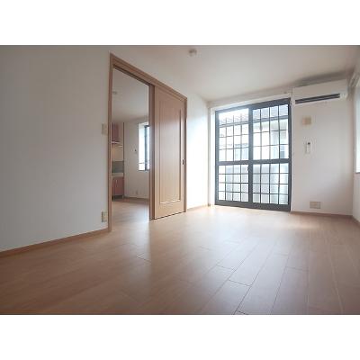 プリムヴェール 201【管理NO：1-012856201-02010】 ★家具家電は申し込み後に搬入します★の物件写真2
