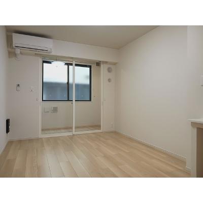 プラン　デ　エピ 102【管理NO：1-026805001-01020】 ★家具家電は申し込み後に搬入します 2026年08月上旬入居可能の物件写真2