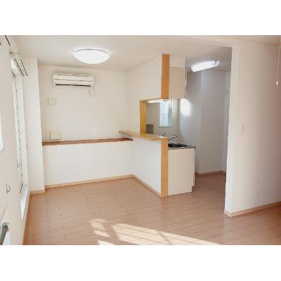 カーサ・リヴァーレ 201【管理NO：1-016394701-02010】 ★家具家電は申し込み後に搬入します 2026年08月下旬入居可能の物件写真2