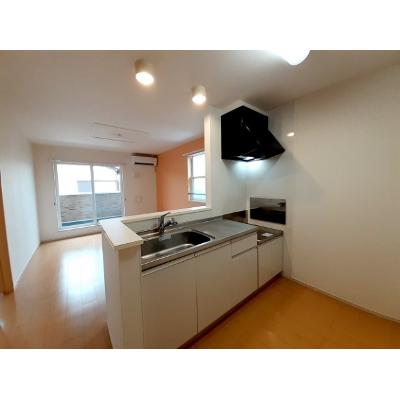 アース　ビレッジ　Ⅰ 201【管理NO：1-018133601-02010】 ★家具家電は申し込み後に搬入します 2026年08月下旬入居可能の物件写真3