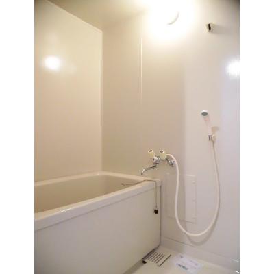 エルディム蔀３ 102【管理NO：1-003498902-01020】 ★家具家電は申し込み後に搬入します★の物件写真4