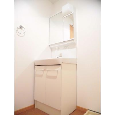 エルディム蔀３ 102【管理NO：1-003498902-01020】 ★家具家電は申し込み後に搬入します★の物件写真6