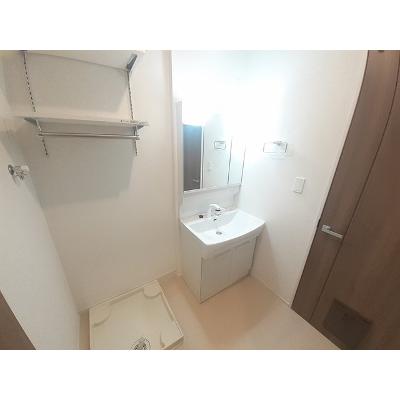 メゾン・ド・リヴィエール　Ⅱ 201【管理NO：1-027580202-02010】 ★家具家電は申し込み後に搬入します★の物件写真6