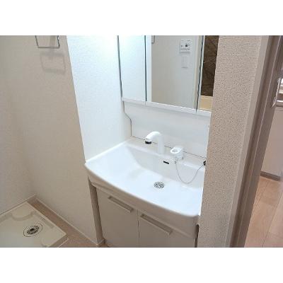 クイーンハウスⅡ　Ｂ棟 203【管理NO：1-024975001-02030】 ★家具家電は申し込み後に搬入します★の物件写真6