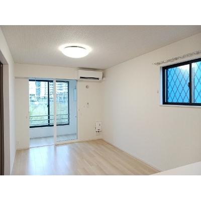 apartment 埼玉県吉川市大字中曽根１０６６－１ 

↓地図はこちらから