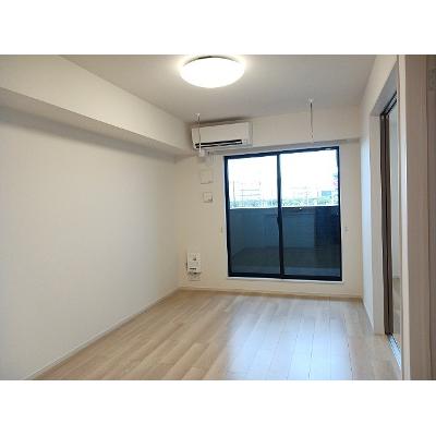 apartment 埼玉県吉川市大字中曽根１０６５ 

↓地図はこちらから