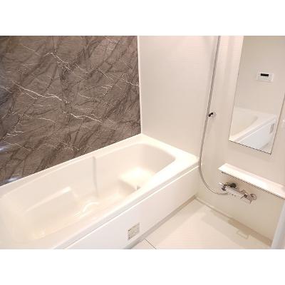 apartment 埼玉県吉川市大字中曽根１０６５ 

↓地図はこちらから