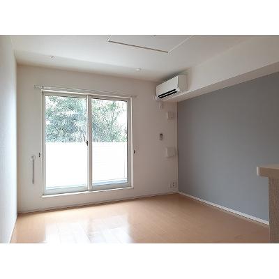 エトワール 203【管理NO：1-019557601-02030】 ★家具家電は申し込み後に搬入します 2026年08月下旬入居可能の物件写真2
