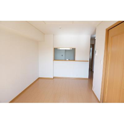 apartment 埼玉県三郷市泉１丁目１７－１ 

↓地図はこちらから
