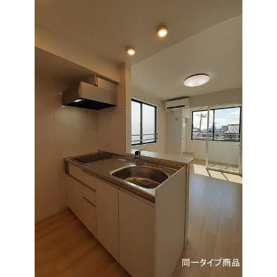 グリーンビレッジ 301【管理NO：1-027899101-03010】 ★家具家電は申し込み後に搬入します★ ★2026年11月上旬入居可能★の物件写真3