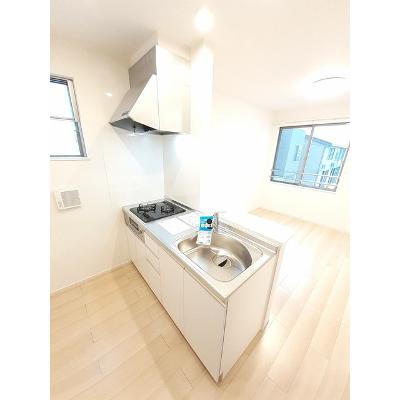 ルーエ春日山　Ⅲ 204【管理NO：1-026517303-02040】 ★家具家電は申し込み後に搬入しますの物件写真3