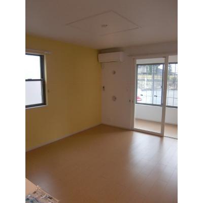 エルザⅠ 102【管理NO：1-019246801-01020】 ★家具家電は申し込み後に搬入しますの物件写真2