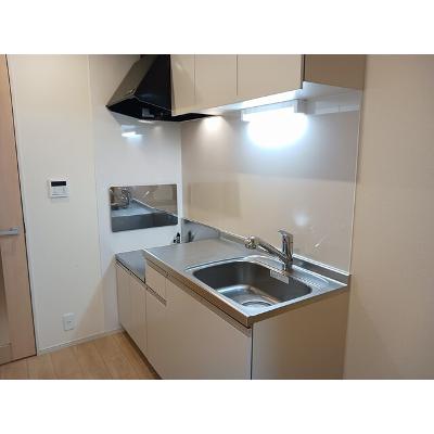 グラース　Ⅳ 101【管理NO：1-022657501-01010】 ★家具家電は申し込み後に搬入します 2026年08月下旬入居可能の物件写真3