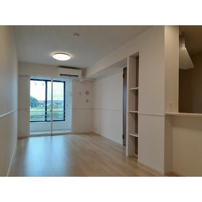 アリュール　Ⅰ 104【管理NO：1-027393401-01040】 ★家具家電は申し込み後に搬入します★の物件写真2
