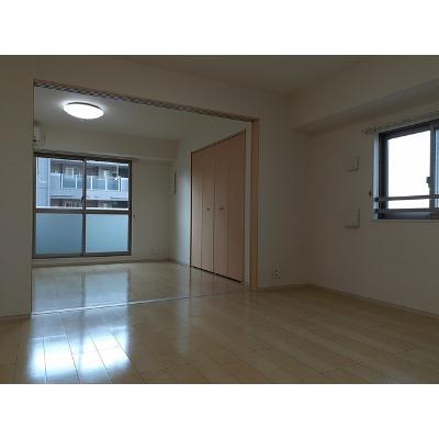 スカイブルーレジデンス横浜 806【管理NO：1-019611301-08060】 ★家具家電は申し込み後に搬入します 2026年08月上旬入居可能の物件写真2