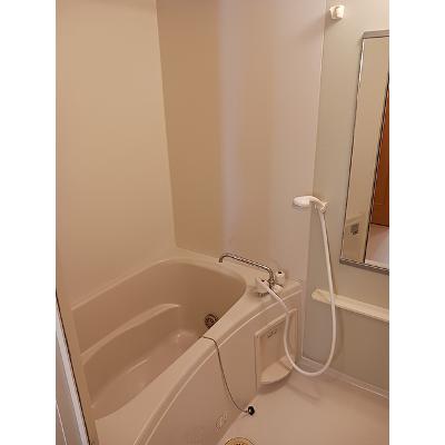 パーシモンⅠ 102【管理NO：1-013520401-01020】 ★家具家電は申し込み後に搬入しますの物件写真4