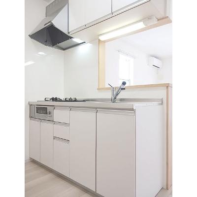 ベルアンジュ 101【管理NO：1-016560901-01010】 ★家具家電は申し込み後に搬入します★の物件写真3