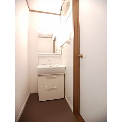プリムヴェール 203【管理NO：1-010416101-02030】 ★家具家電は申し込み後に搬入します 2026年08月上旬入居可能の物件写真6