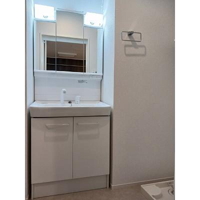 エルフォルク・スカイⅡ 103【管理NO：1-028012601-01030】 ★家具家電は申し込み後に搬入します★の物件写真6